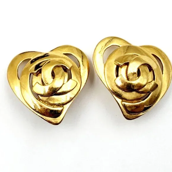 Chanel Vintage Gold Plated Spiral CC Heart Clip on Earrings - Picture 3 of 4